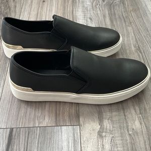 London Rebel Can as Slip on Sneakers size 41 size 11